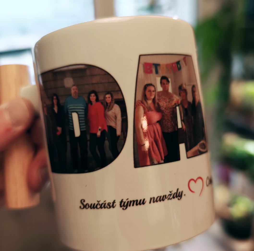 Rozlučkový hrníček